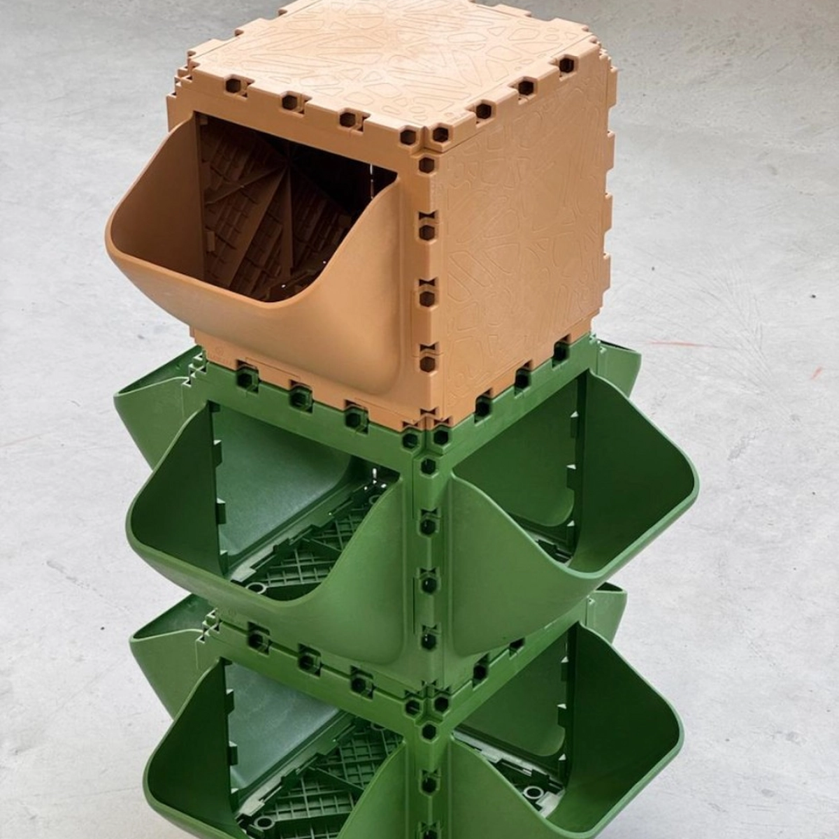 Assembled grey Cubik Flora panel, angled view